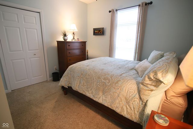 7484 Courtyard Way, Fishers, IN 46038