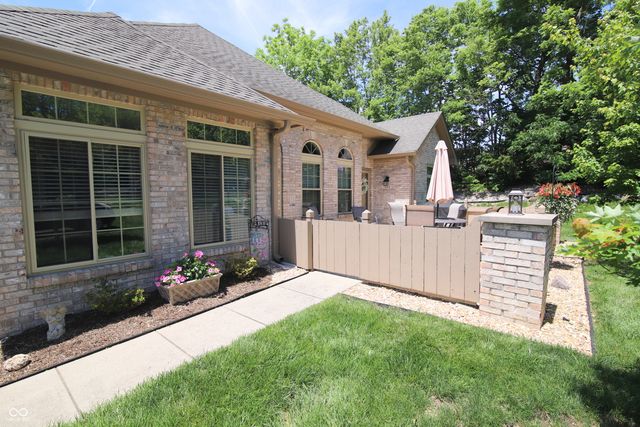 7484 Courtyard Way, Fishers, IN 46038