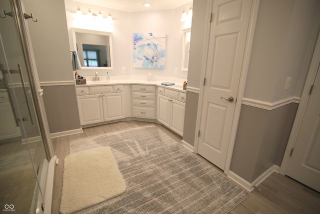 7484 Courtyard Way, Fishers, IN 46038
