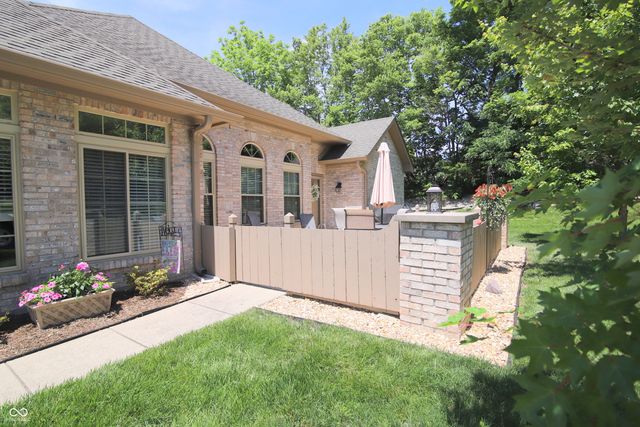 7484 Courtyard Way, Fishers, IN 46038