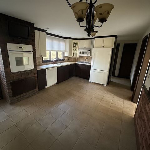 234 Bullard Street, Walpole, MA 02081