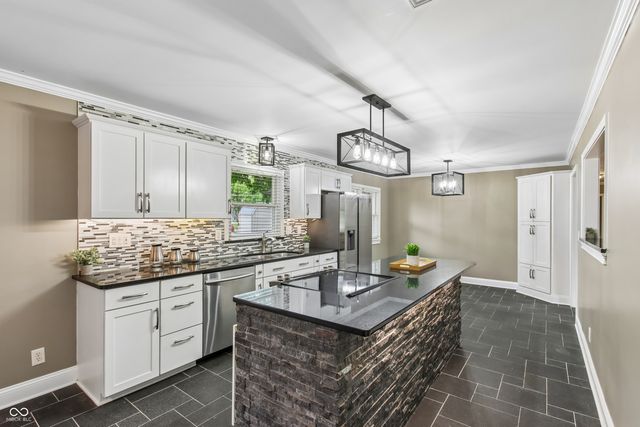 52 N Dawn Drive, Franklin, IN 46131