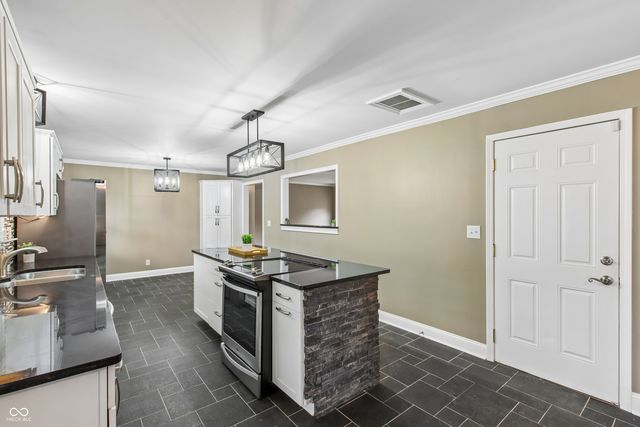 52 N Dawn Drive, Franklin, IN 46131