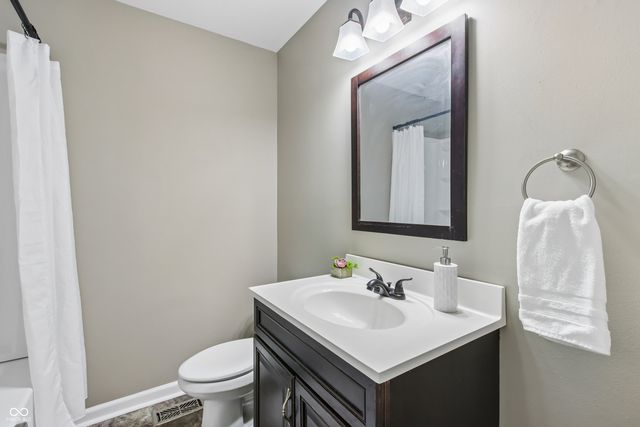 52 N Dawn Drive, Franklin, IN 46131