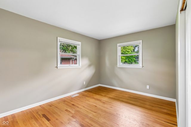 52 N Dawn Drive, Franklin, IN 46131