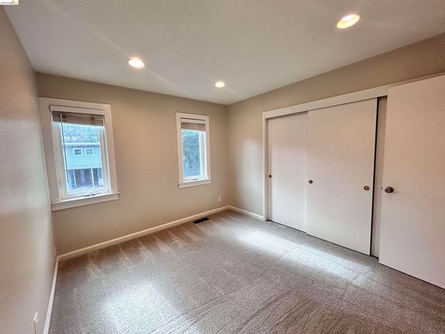 3620 Walnut St B, Lafayette, CA 94549