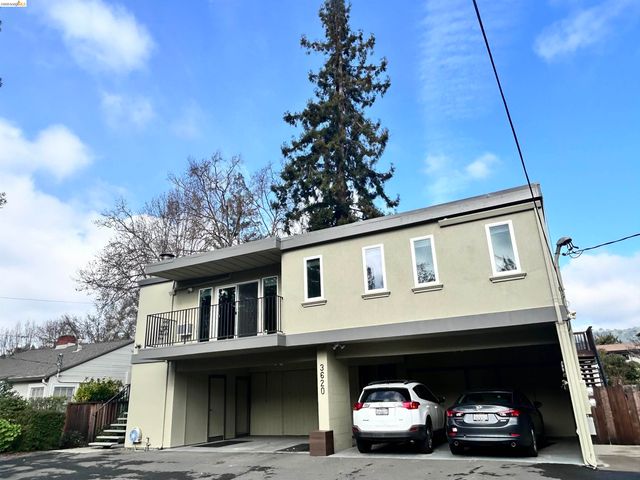 3620 Walnut St B, Lafayette, CA 94549