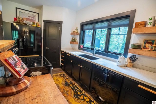 3431 Irvin Cobb Road, Murray, KY 42071