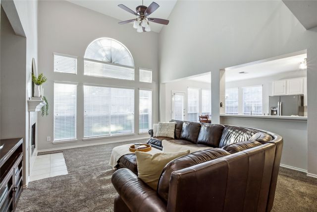 8612 Falcon Crest Drive, Mckinney, TX 75072