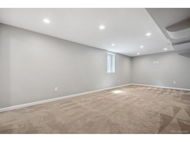 2261 S Vrain St, Denver, CO 80219