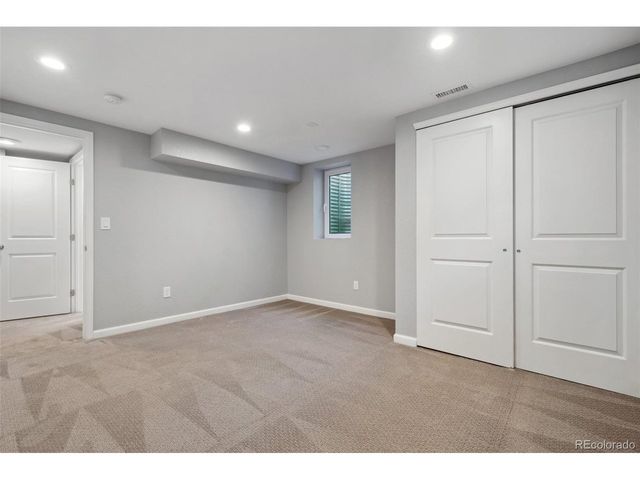 2261 S Vrain St, Denver, CO 80219