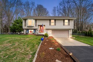 275 Bay Haven Avenue, Park Twp, MI 49424
