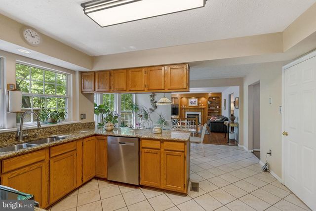 19317 PLUMMER DR, Germantown, MD 20876