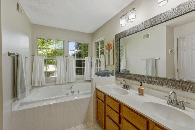 19317 PLUMMER DR, Germantown, MD 20876