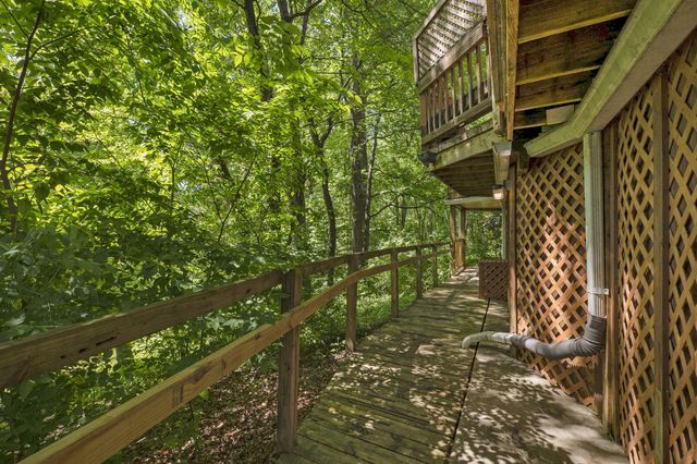 19317 PLUMMER DR, Germantown, MD 20876