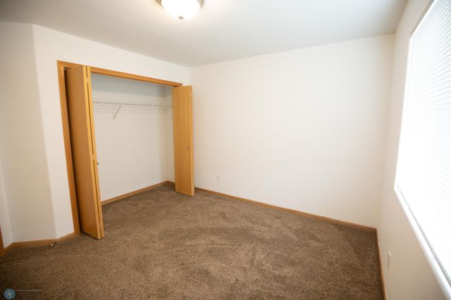 4272 51st Street S, Fargo, ND 58104
