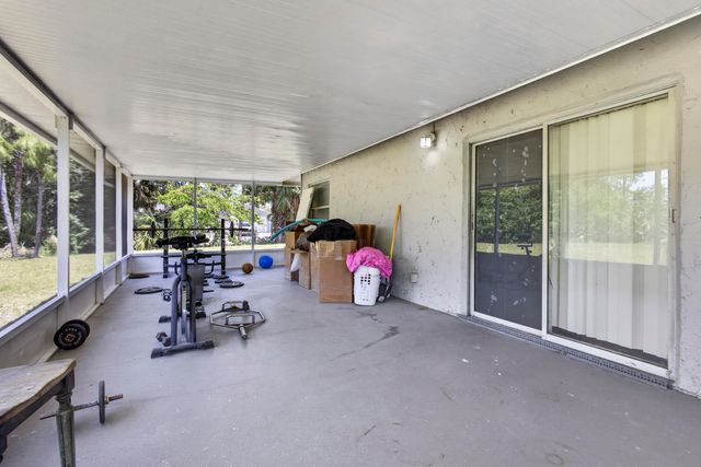 16663 89th Place N, The Acreage, FL 33470