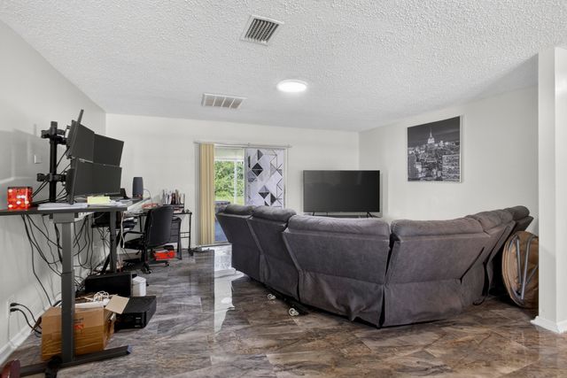 16663 89th Place N, The Acreage, FL 33470