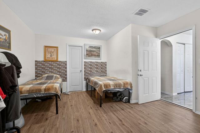16663 89th Place N, The Acreage, FL 33470