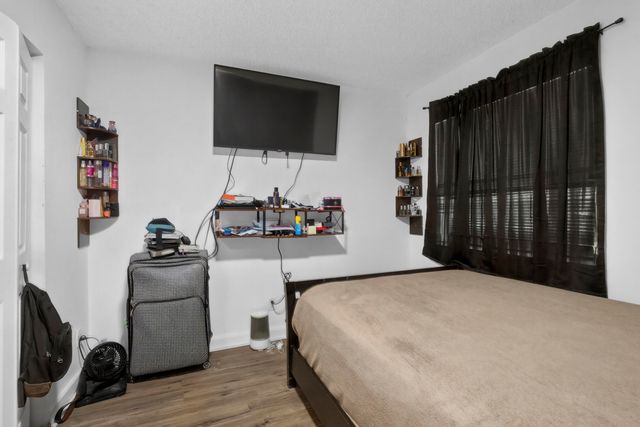 16663 89th Place N, The Acreage, FL 33470