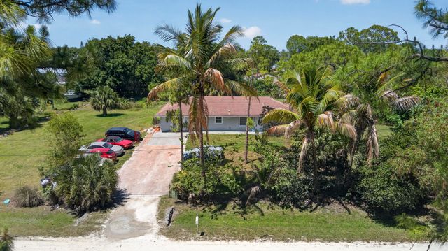 16663 89th Place N, The Acreage, FL 33470