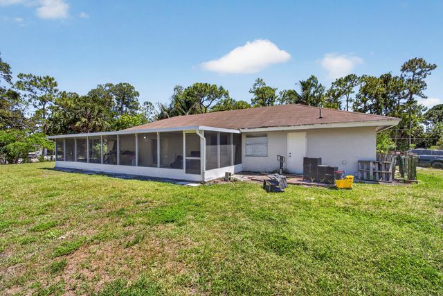 16663 89th Place N, The Acreage, FL 33470