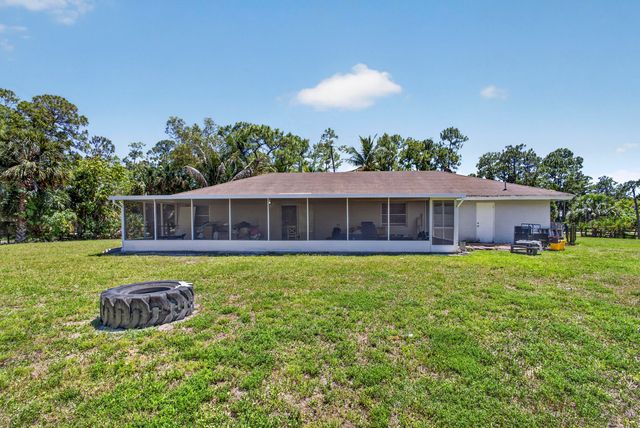 16663 89th Place N, The Acreage, FL 33470