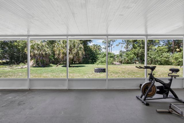 16663 89th Place N, The Acreage, FL 33470