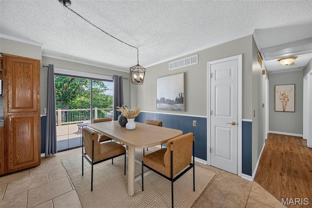 5830 Falcon View Lane, St Louis, MO 63129