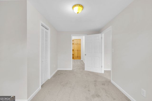 100 Penwick Drive, Roswell, GA 30075