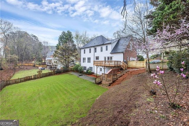 100 Penwick Drive, Roswell, GA 30075