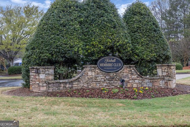 100 Penwick Drive, Roswell, GA 30075