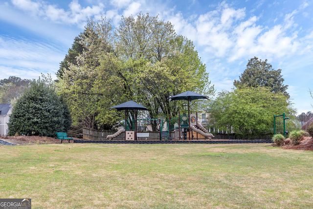 100 Penwick Drive, Roswell, GA 30075