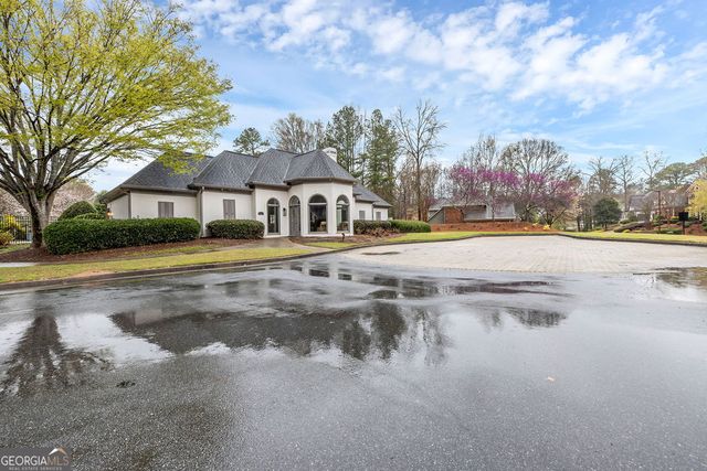 100 Penwick Drive, Roswell, GA 30075