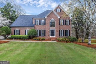 100 Penwick Drive, Roswell, GA 30075