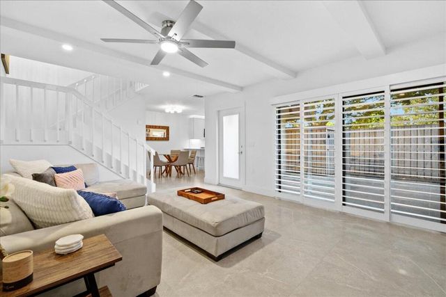 709 7th Lane, Palm Beach Gardens, FL 33418