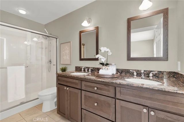 917 Helena, Costa Mesa, CA 92626