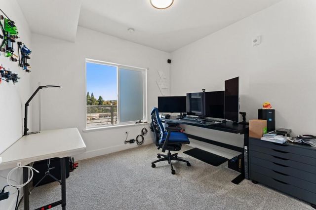 1853 Almaden Road 504, San Jose, CA 95125