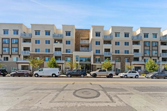 1853 Almaden Road 504, San Jose, CA 95125