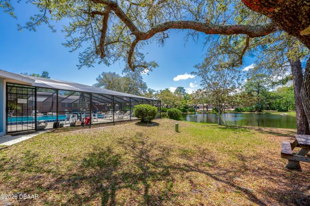 18 Summer Trees Road, Port Orange, FL 32128