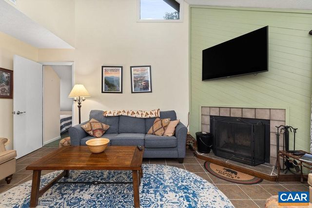 755 LAURELWOOD CONDOS, Wintergreen Resort, VA 22967