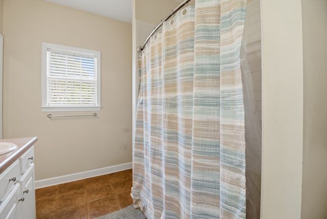 185 Hidden Springs Court, Dothan, AL 36305