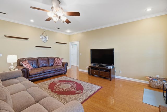 185 Hidden Springs Court, Dothan, AL 36305