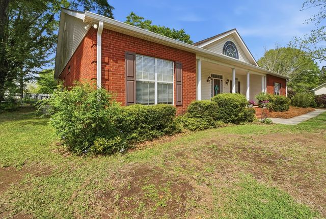 185 Hidden Springs Court, Dothan, AL 36305