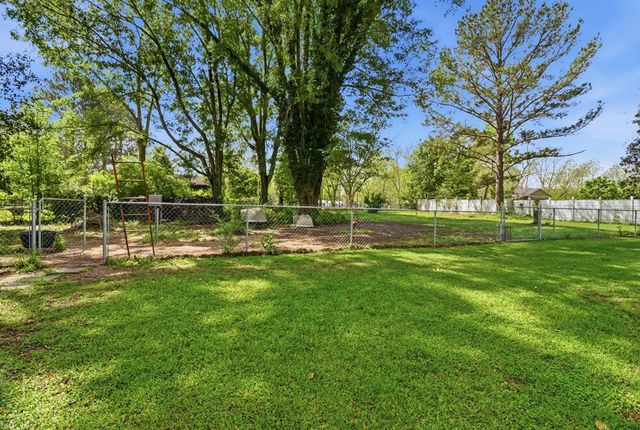 185 Hidden Springs Court, Dothan, AL 36305