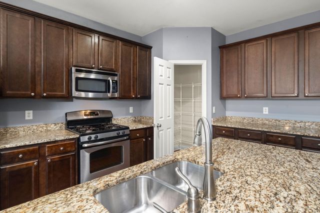 532 Crossland Drive, Moncks Corner, SC 29461