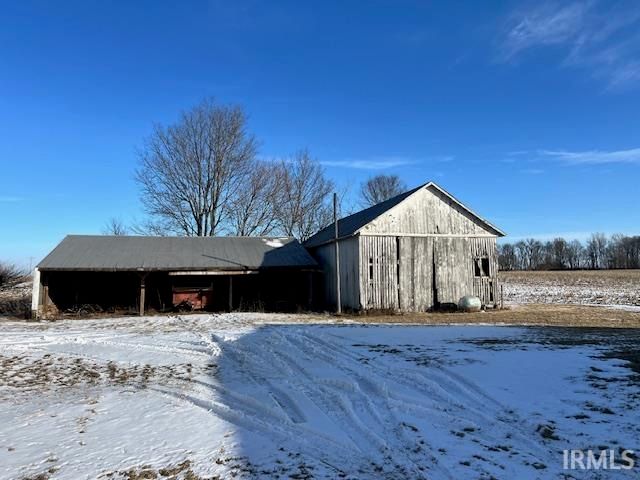 6514 Fort Wayne Road, Rochester, IN 46975