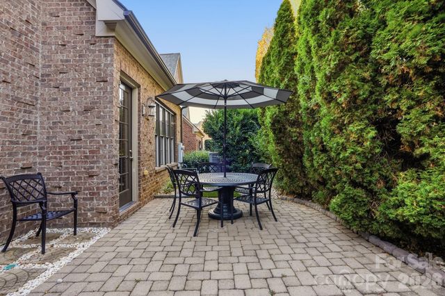 5212 Shepley Court, Charlotte, NC 28226