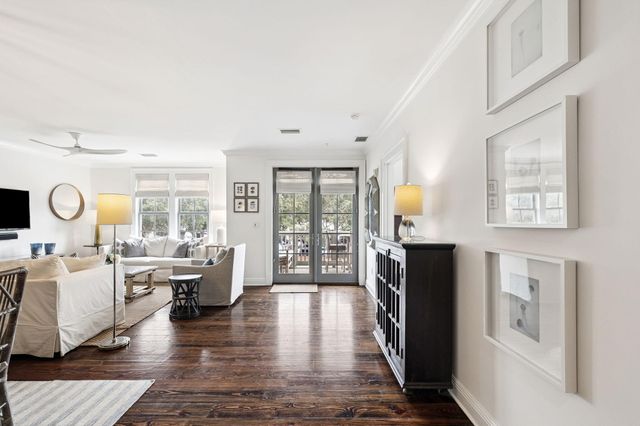 104 N Barrett Square 2A, Rosemary Beach, FL 32461