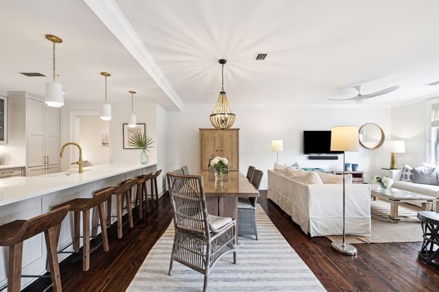 104 N Barrett Square 2A, Rosemary Beach, FL 32461